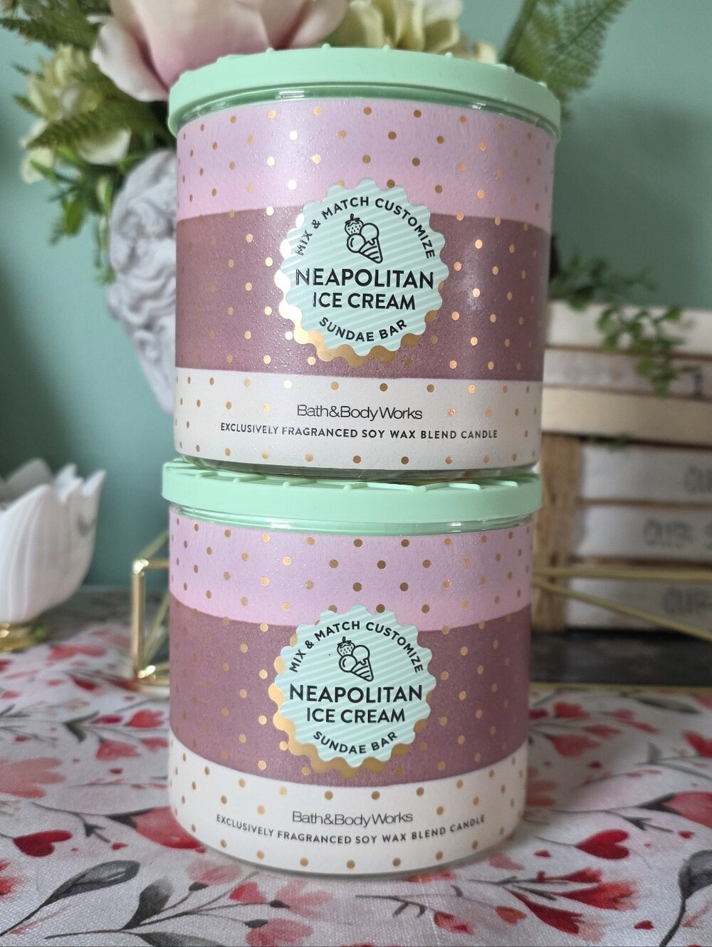 Bath & Body Works Neapolitan Ice Cream Candle X2